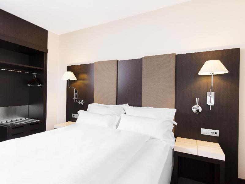 Nh Geneva Airport Hotel Meyrin Exterior photo